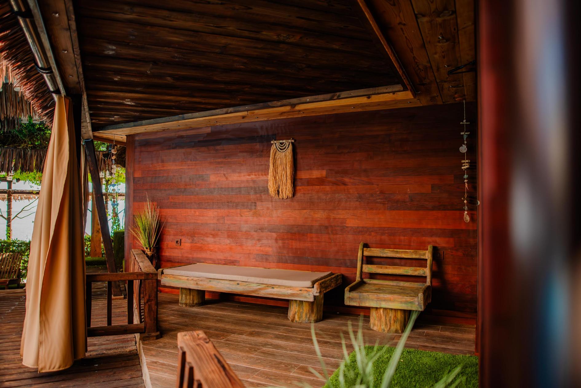 Delux Pool Villa 2
